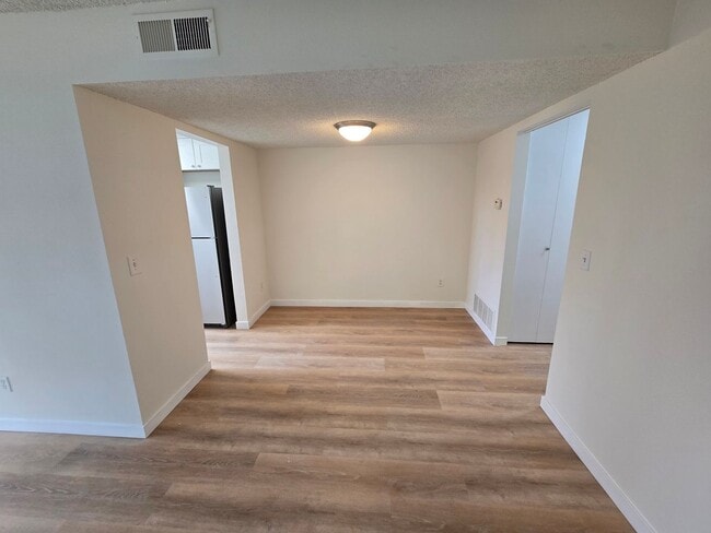 Building Photo - Spacious El Cajon 2-Bedroom Condo with Private Garage