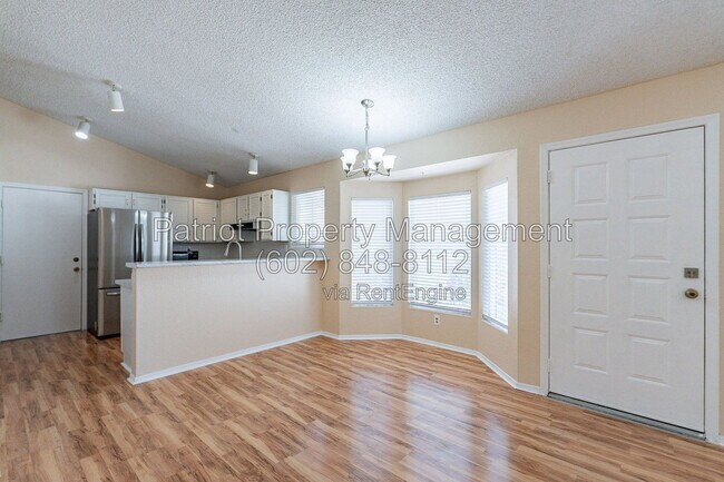 Building Photo - 5237 W Boston Way S