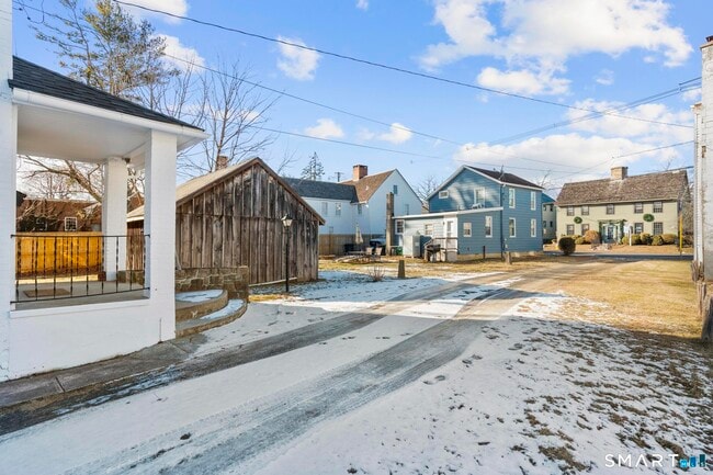 Building Photo - 26 Water St