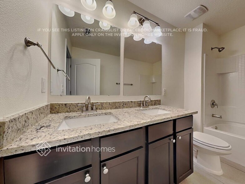 Building Photo - 35859 Jenny Lynne Cir