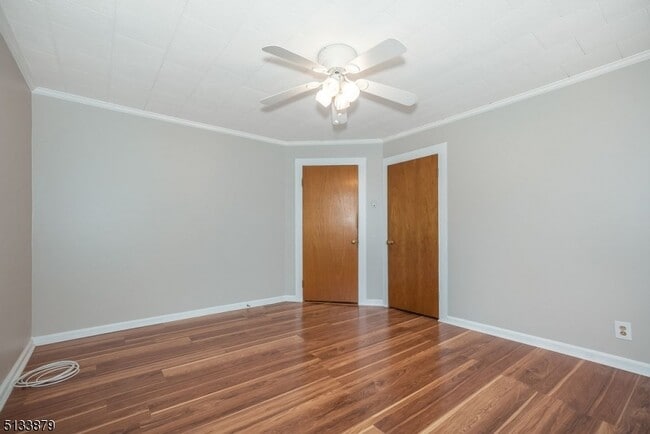 Building Photo - 627 Washington St