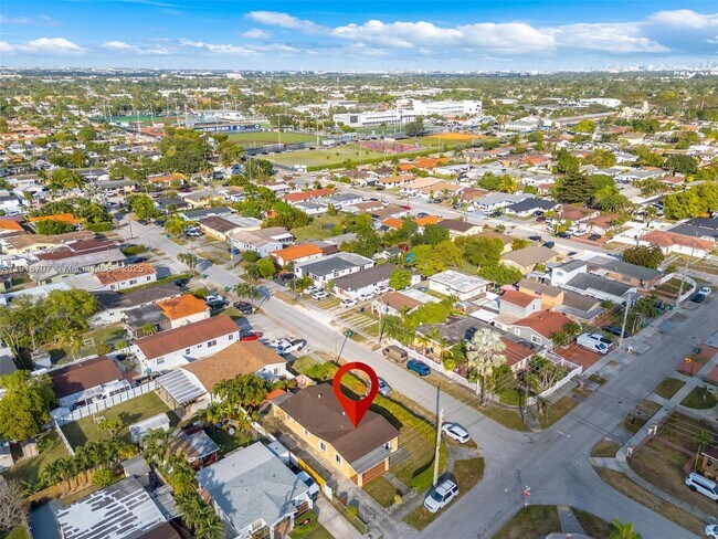 Building Photo - 9101 SW 34th St