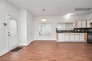 Building Photo - 15963 S Alley Ct