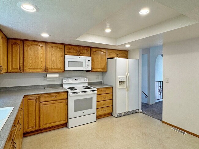 Building Photo - 17824 66th Pl W