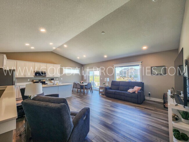 Building Photo - Spacious 4 Bedroom Ranch with Finished Basement & 3-Car Garage in Waukee