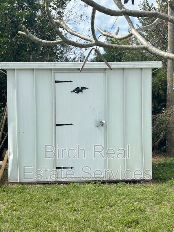 Building Photo - 1830 Lady Mary Dr