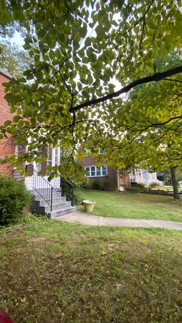 Building Photo - 3 Bedroom in Woodmoor available ASAP!!