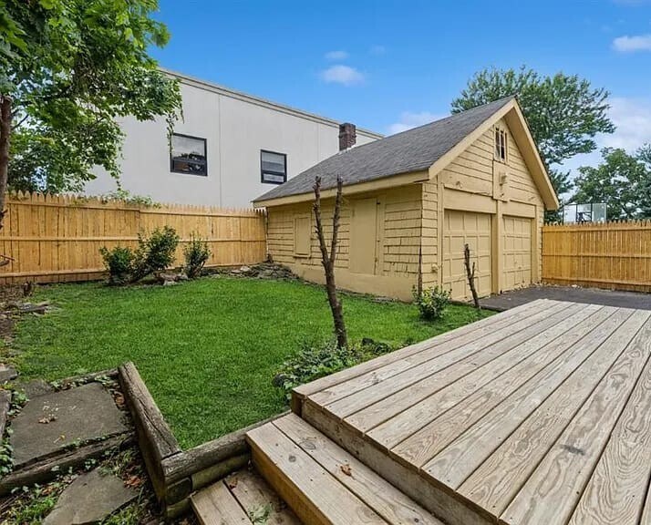 Building Photo - 134 Highview Pl