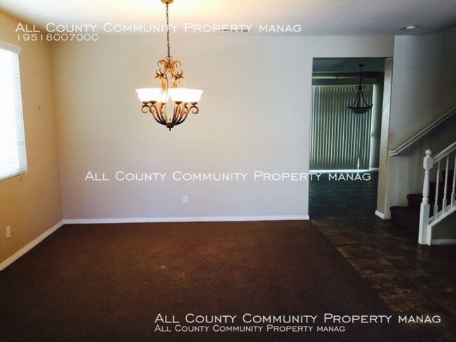 Building Photo - 40298 Hannah Way