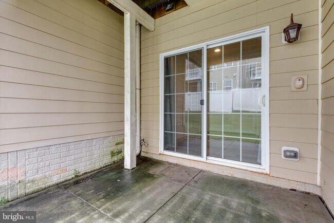 Building Photo - 2247 Brimstone Pl