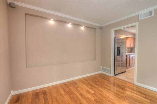 Building Photo - 5578 Sweet Gum Dr