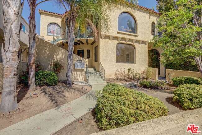 Primary Photo - 4427 Finley Ave