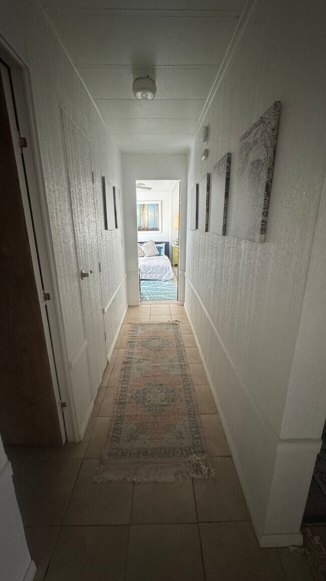 Building Photo - 35239 Bandana Cir