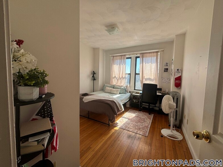 Building Photo - 17 Cummings Rd