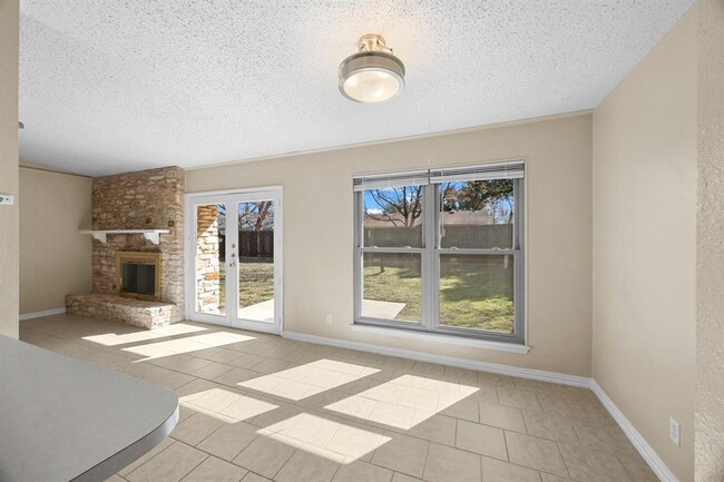 Building Photo - 6509 Krollton Dr