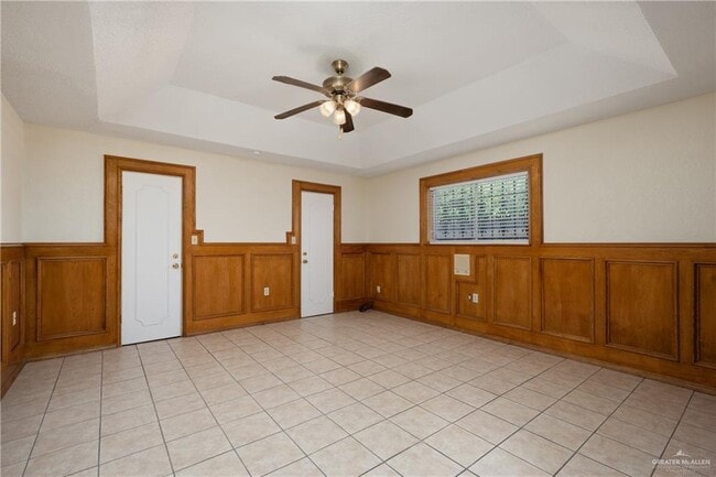 Building Photo - 612 N Ware Rd