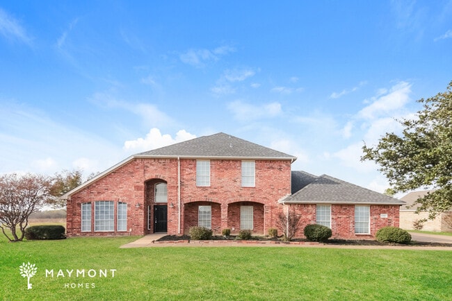 Building Photo - 1161 Masters Dr