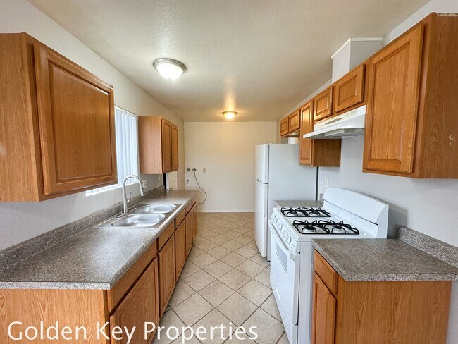 Building Photo - Lovely home in Costa Serena (55+ Community)