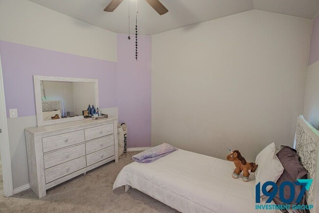 Building Photo - 2501 Caden Ct
