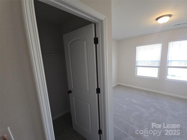 Building Photo - 12027 Gambrell Dr