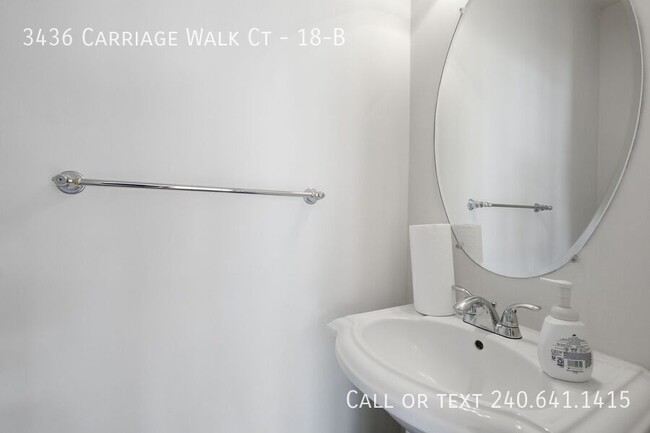 Building Photo - 3436 Carriage Walk Ct