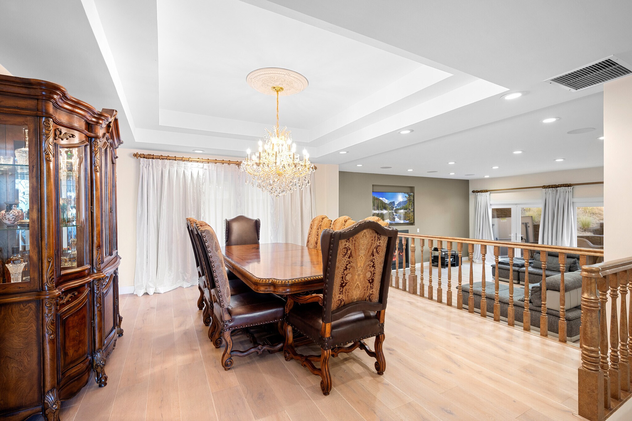 Building Photo - 3331 Oakmont View Dr