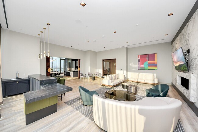 Primary Photo - 1711 Allen Pkwy