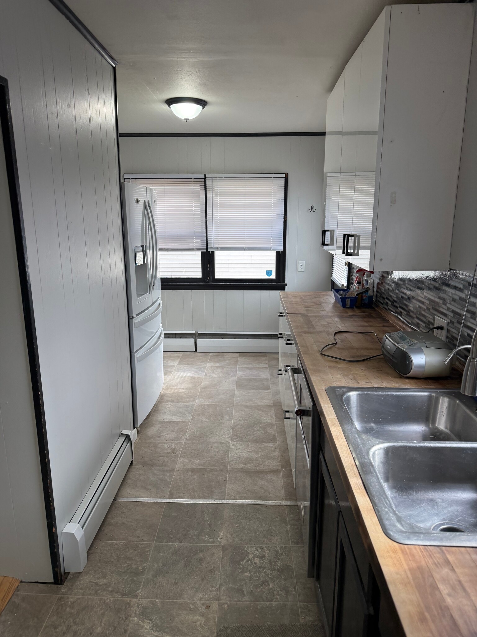 Building Photo - 46-101 E Hummelstown St