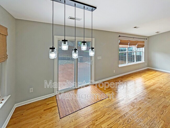 Building Photo - 503 Peach Grove Pl