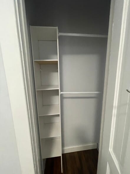 Building Photo - 918 W Gunnison St