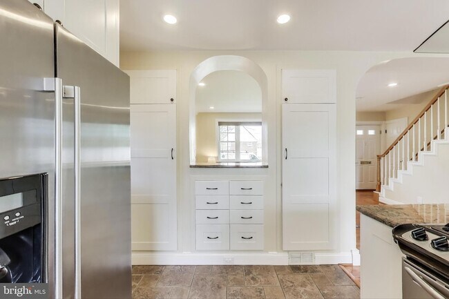 Building Photo - 3316 Harrell St