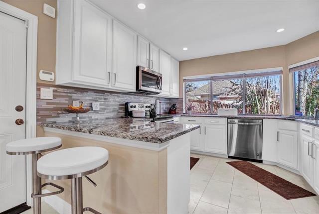 Building Photo - 5915 Smoke Glass Trail