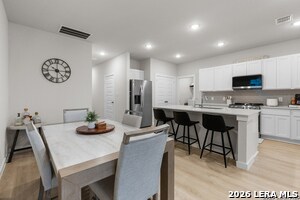 Building Photo - 9018 Sand Dune Vis