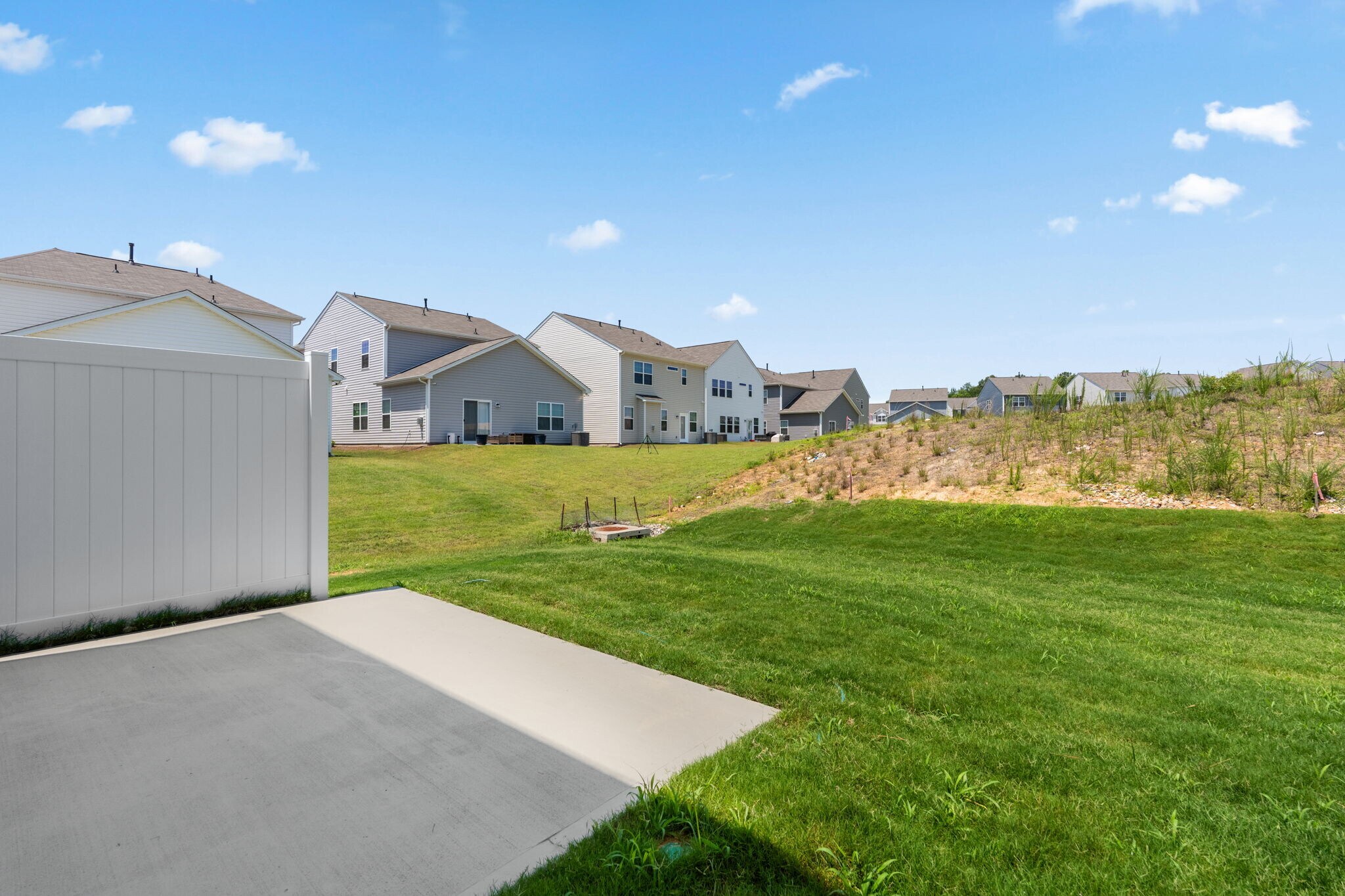 Building Photo - 615 Blaire Ridge Way