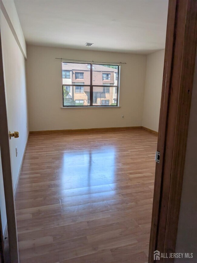 Building Photo - 1714 Raspberry Ct