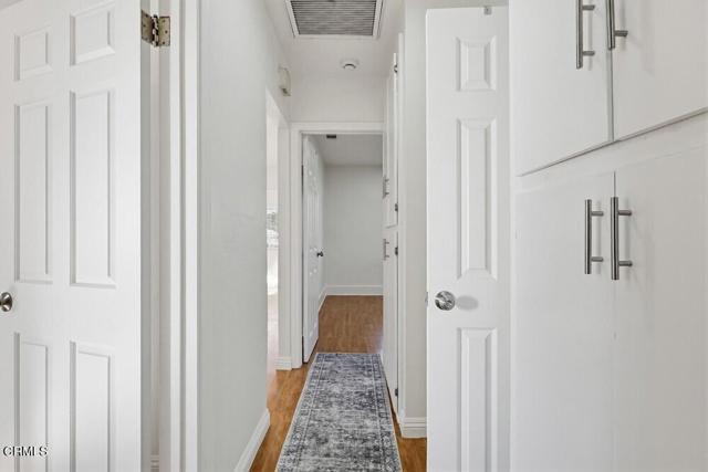 Building Photo - 1020 Cerritos Ave