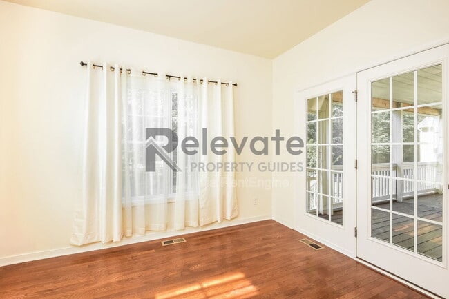 Building Photo - 2913 Bayfront Way