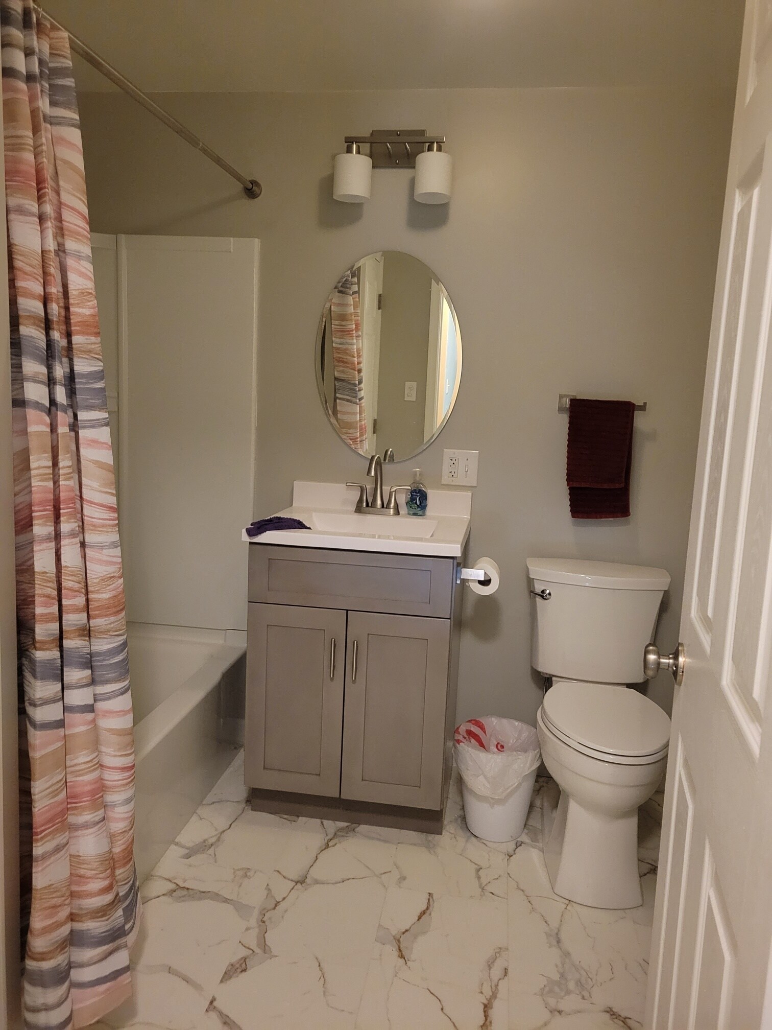 Building Photo - 4010 7th Ave