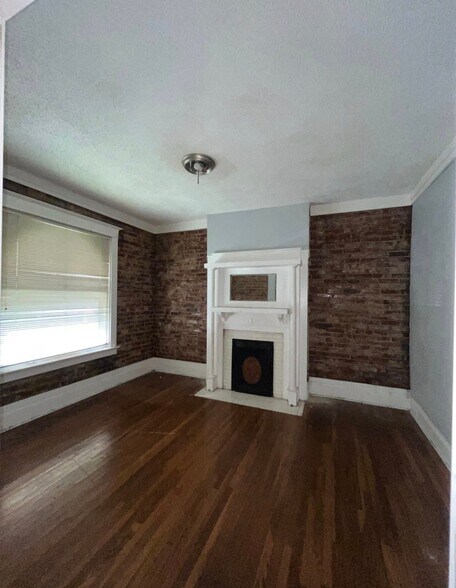 Building Photo - 2810 Norwood Ave