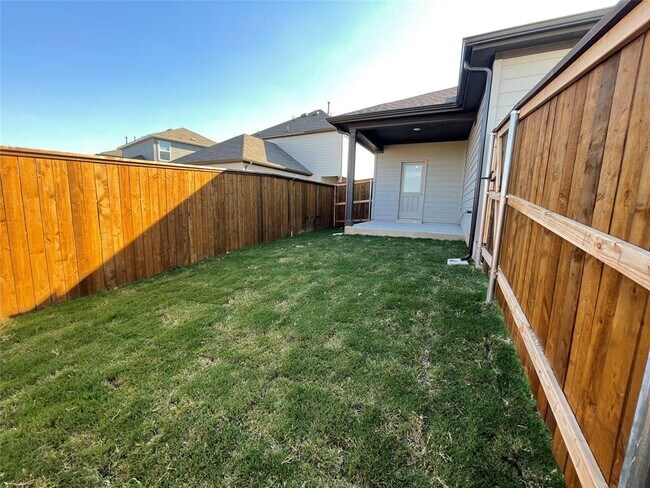 Building Photo - 101 Thurman Holt Rd