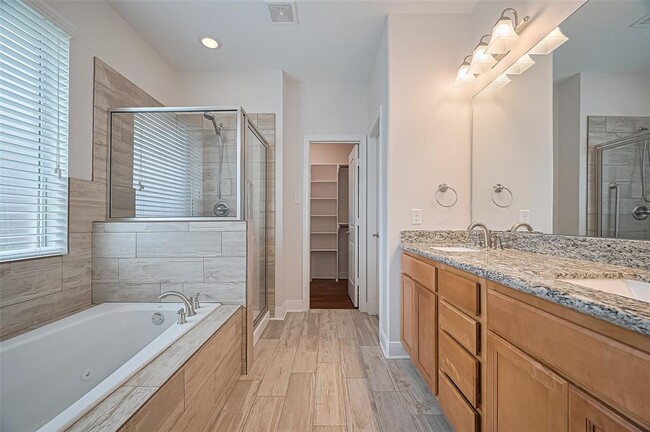 Building Photo - 25919 Orchard Knoll Ln