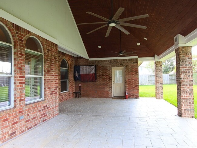 Building Photo - 2630 White Ibis Ct