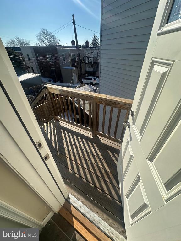 Building Photo - 2712 6th St NE