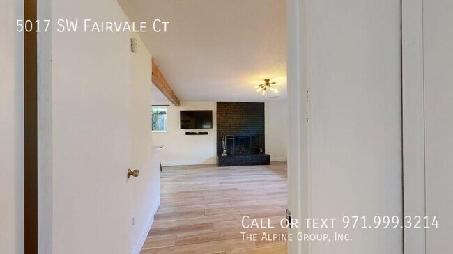 Building Photo - 5017 SW Fairvale Ct