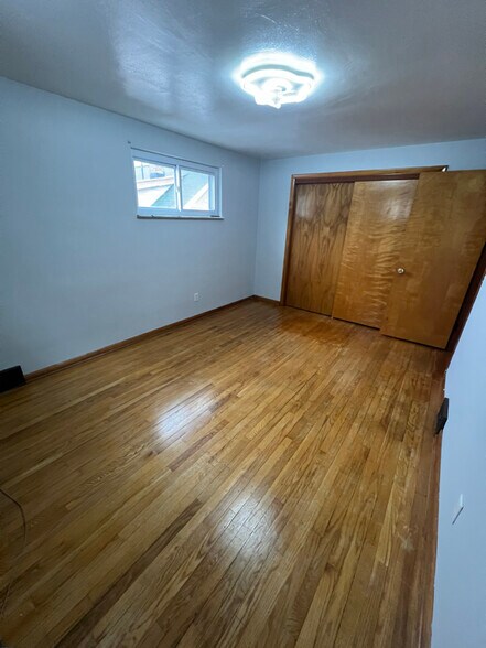 Building Photo - 502 Lenox Ave