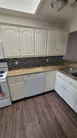 Building Photo - 8881 Thompson Cir