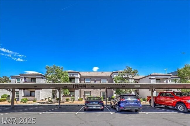 Building Photo - 7255 W Sunset Rd