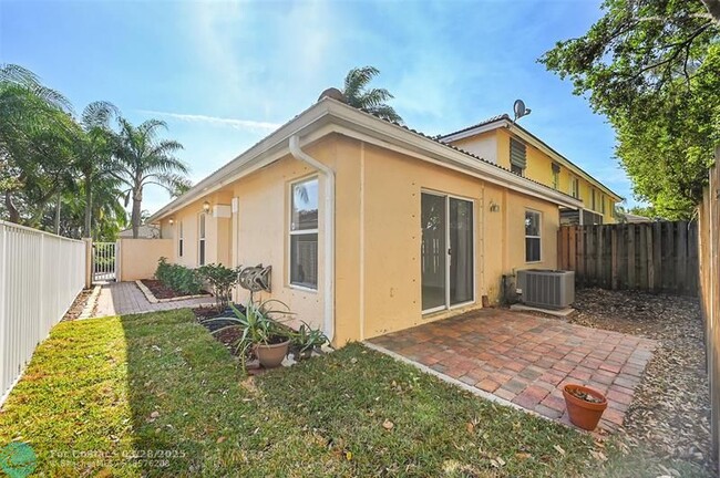 Building Photo - 5361 NW 90th Ave