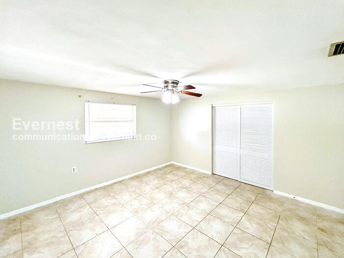 Building Photo - 3438 Monticello St