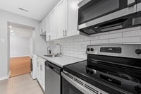 Building Photo - Mount Pleasant Apartments